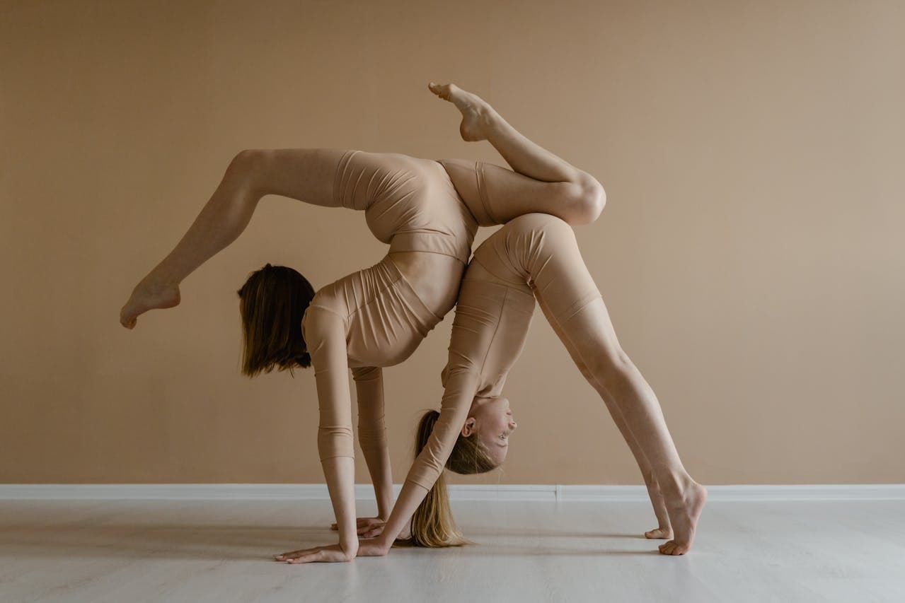 Akro i partnerowania w praktyce. Stabilnosc, zaufanie i precyzja ruchu od pierwszej proby.